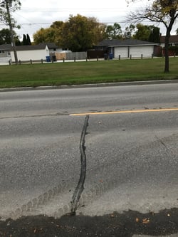 TE-FGP, over concrete, crack only one side.