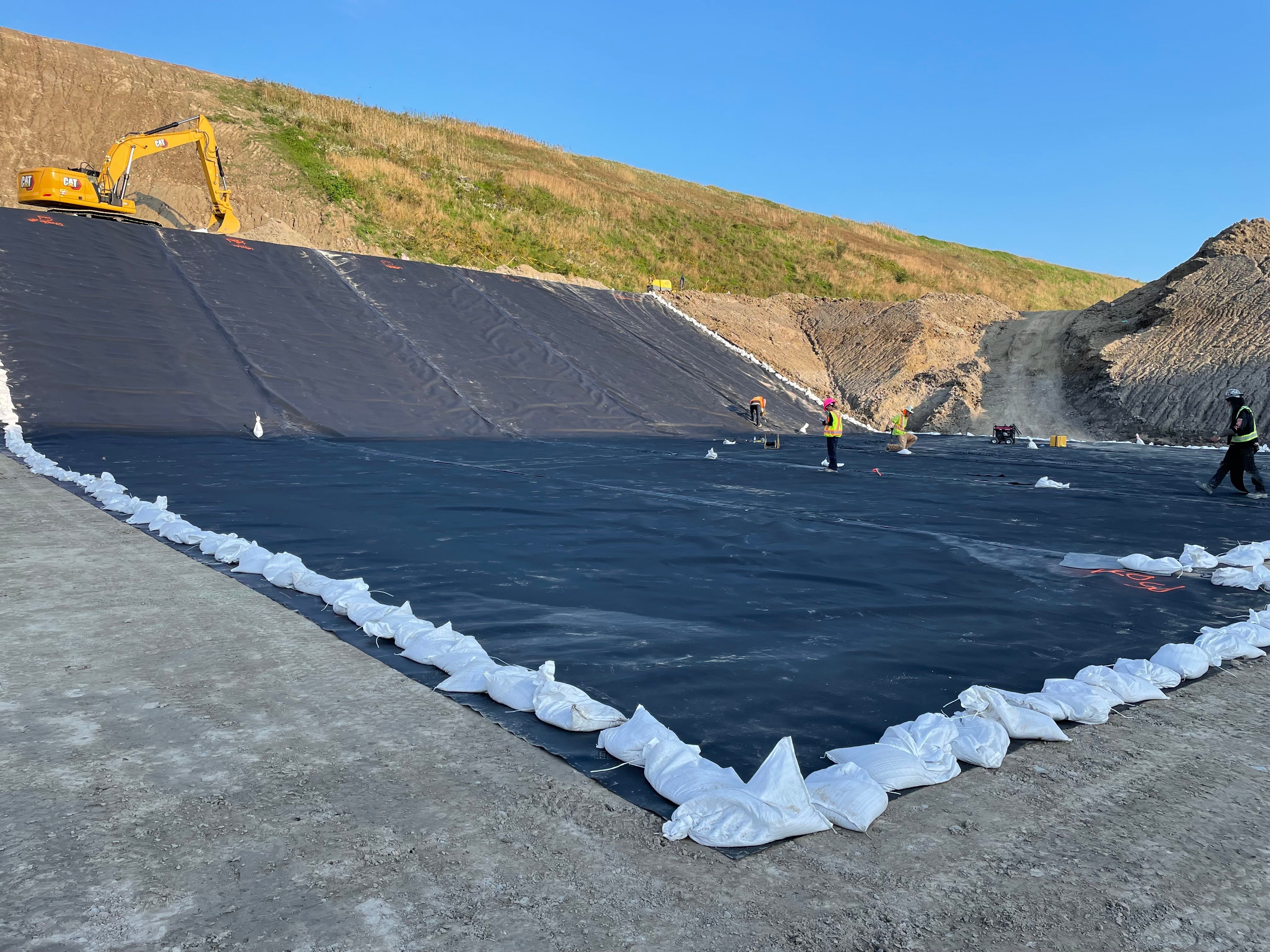 whitby landfill - manok